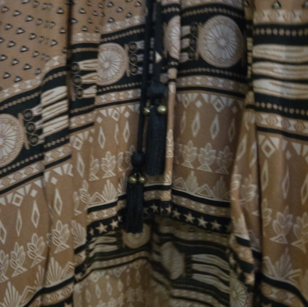 Phoenix play dress - Picture 3 of 5